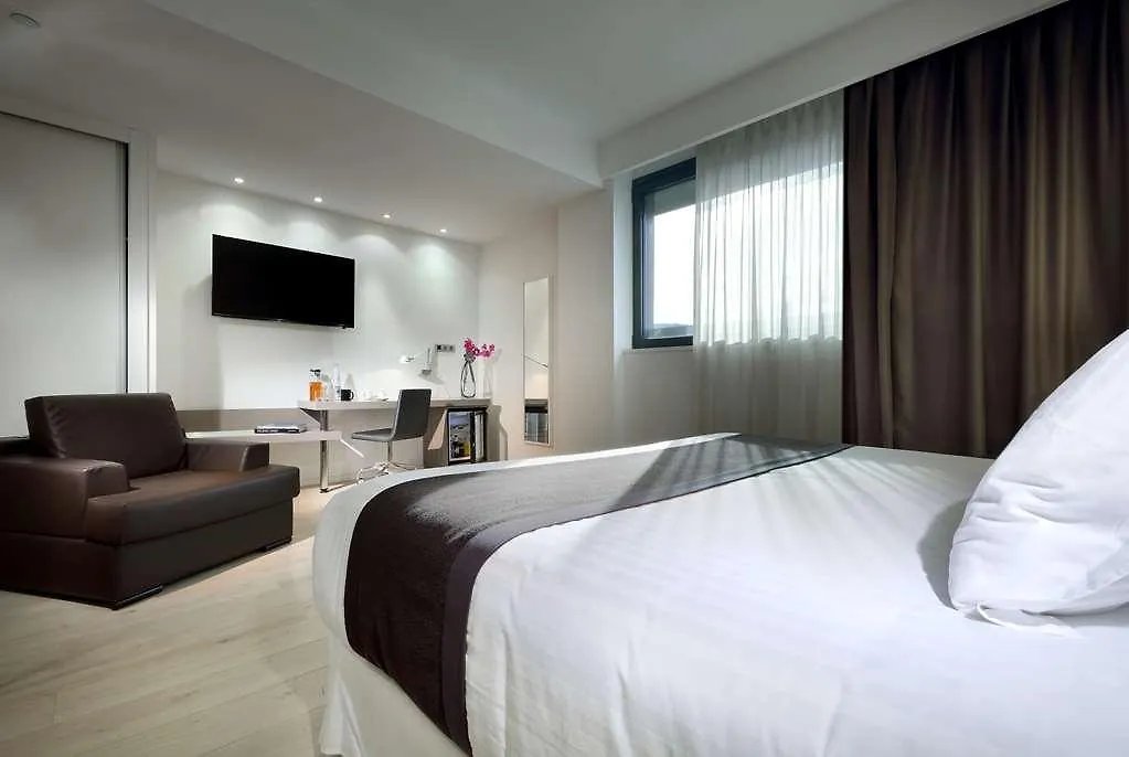 Occidental Bilbao Hotel 4*,